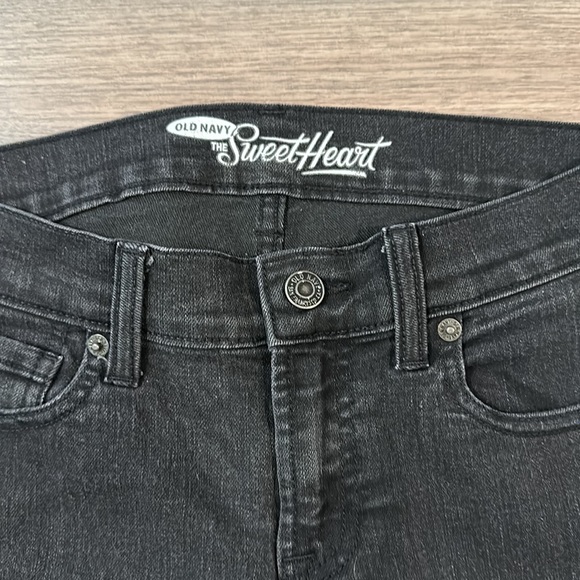Old Navy Women’s SweetHeart Stretchy Jeans - Size: 0 - Picture 3 of 5